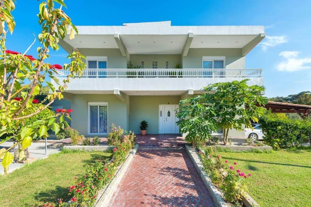 Greek Style Ground Floor Apartment & Pool Ialysos  Exterior foto
