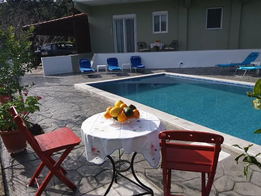 Greek Style Ground Floor Apartment & Pool Ialysos  Exterior foto